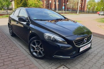 Volvo V40 D2 R Design